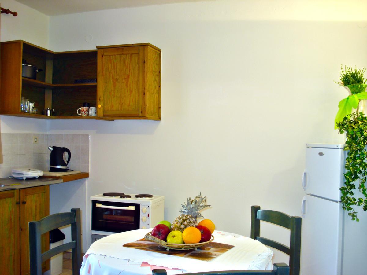 Elina Apartments Gouves Ruang foto